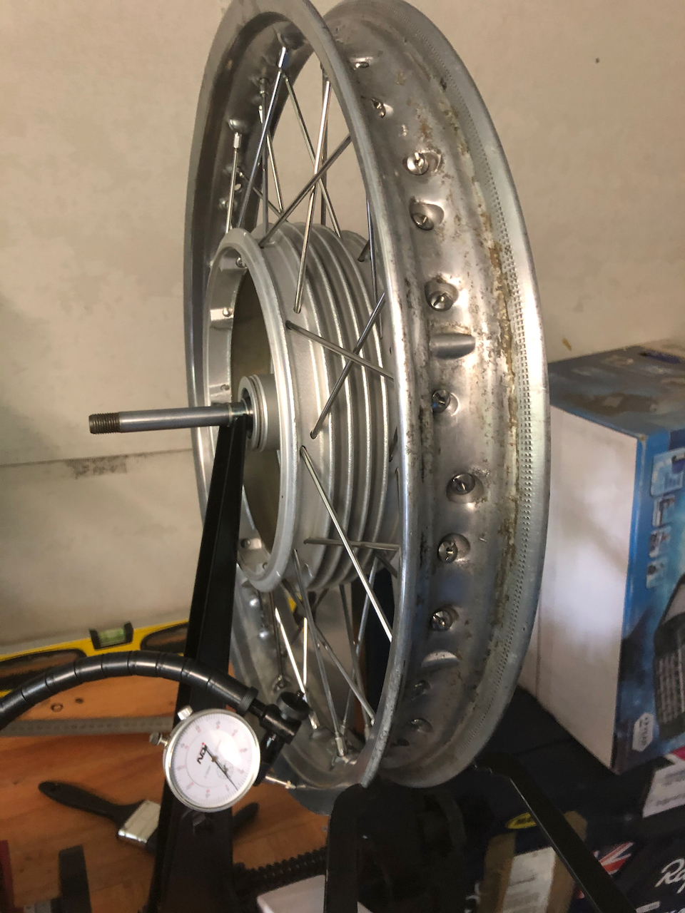 Rebuilding Spoked Wheels GFP Motorrad